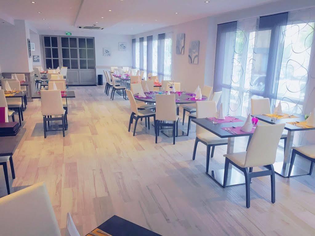 Hotel Restaurant L'Evidence Neufchâteau Eksteriør billede